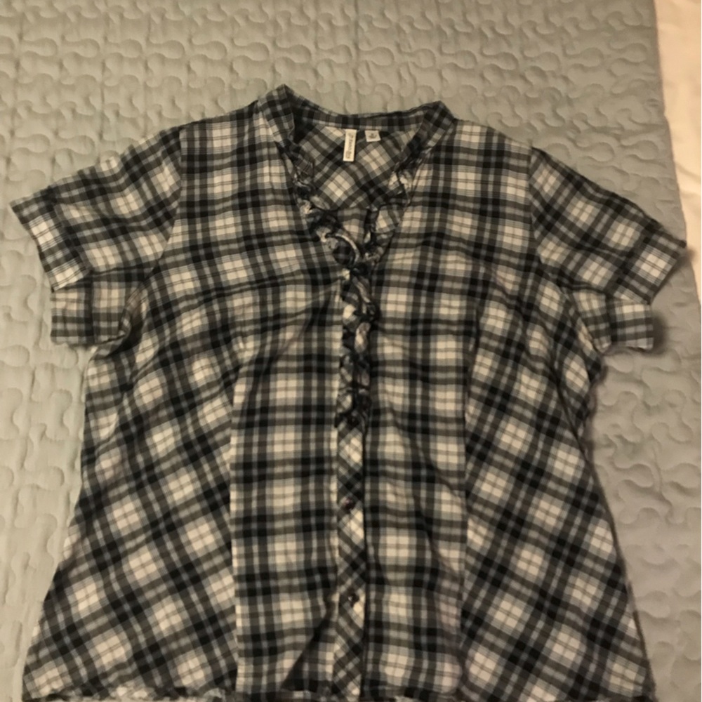St John’s Bay Button-up Top, Black and Cream